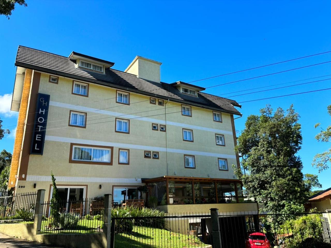 Hotel Golden Hills Канела Экстерьер фото