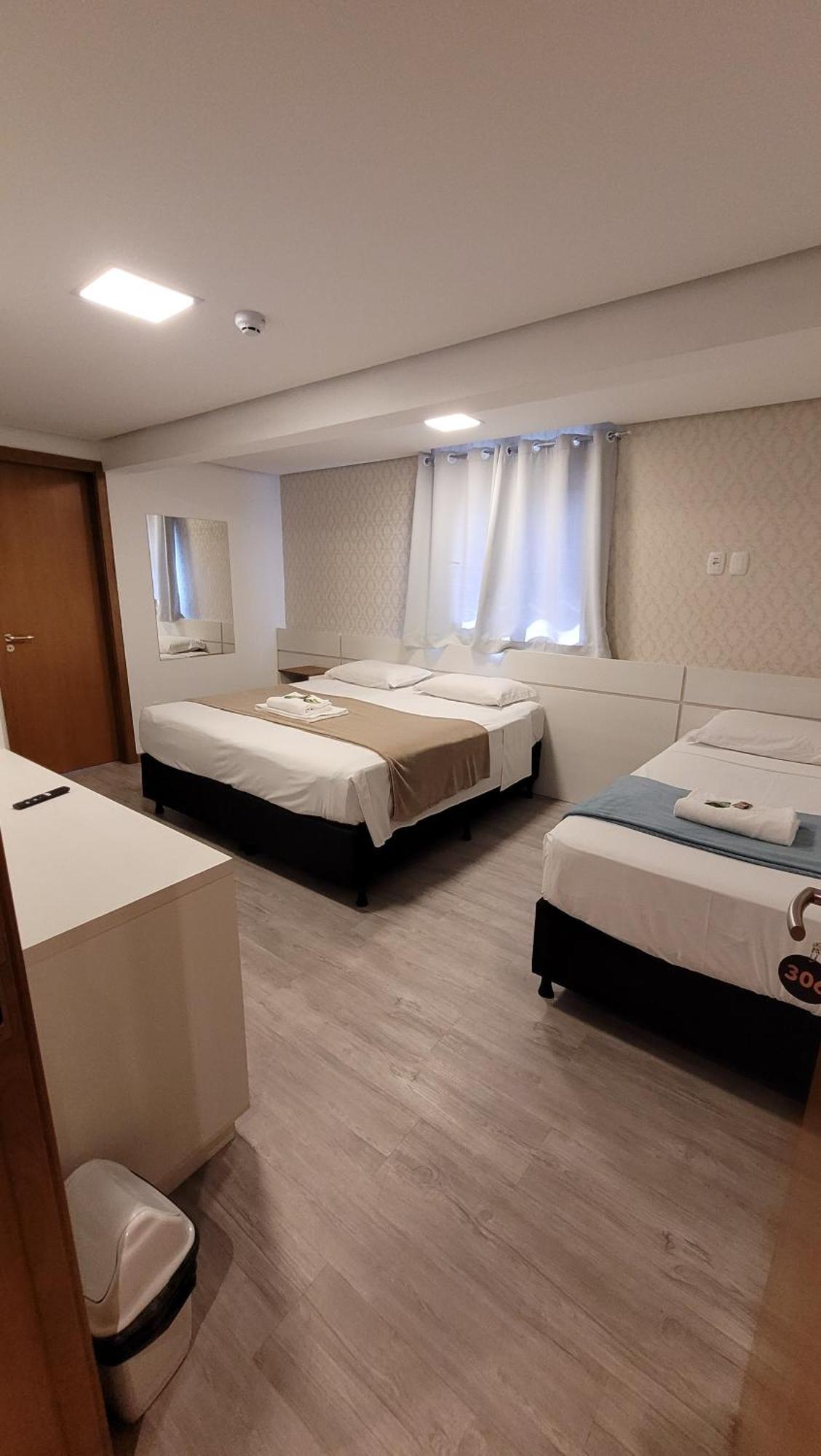 Hotel Golden Hills Канела Экстерьер фото