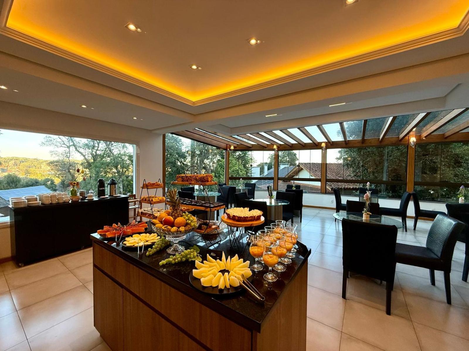Hotel Golden Hills Канела Экстерьер фото